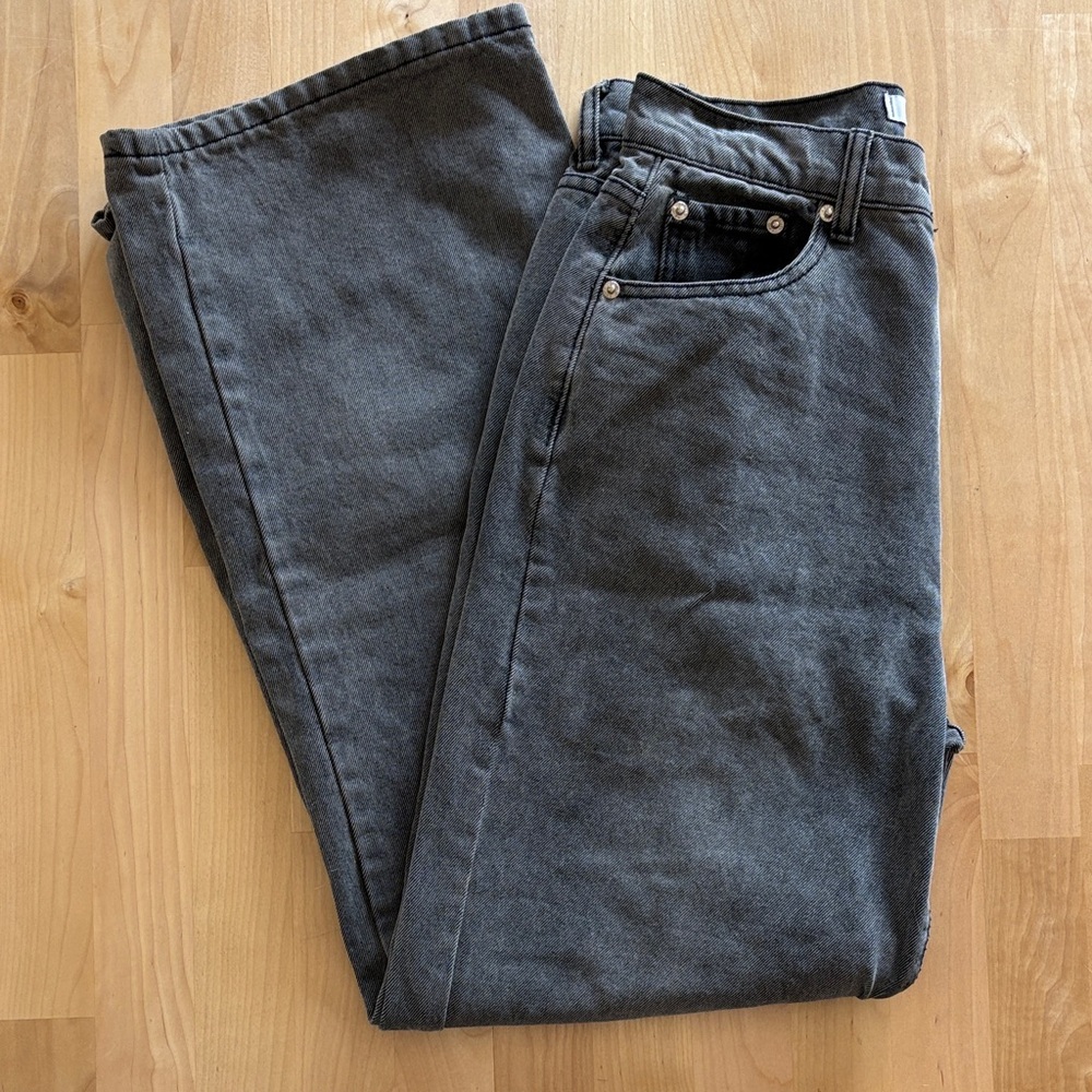 Adika Women's Flare Jeans in Washed Black